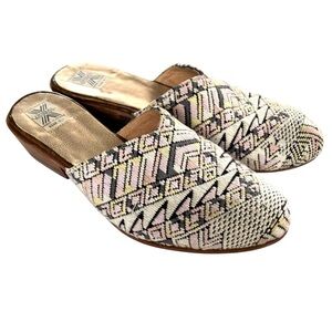 Anthropologie Uxibal Kilim Slides Flats 9‎